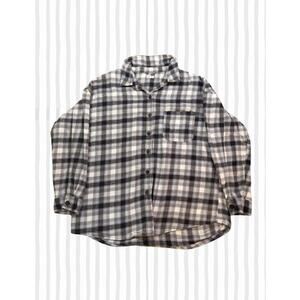 Garage Plaid Flannel Button Up Shirt Gray Cream Size M